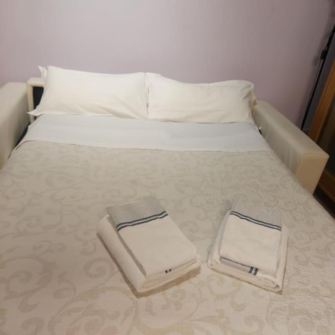 Apartmán Monolocale In Piazza Isolo Verona Exteriér fotografie