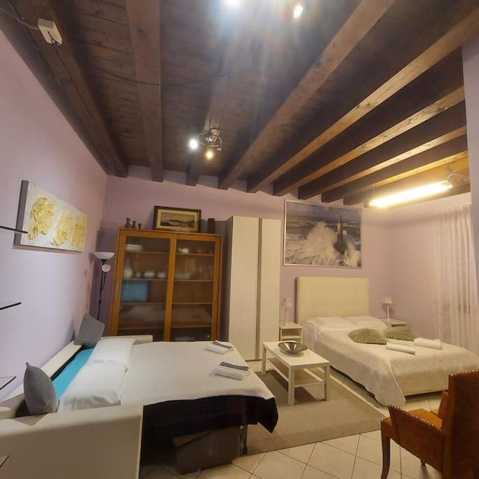 Apartmán Monolocale In Piazza Isolo Verona Exteriér fotografie